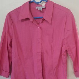 Coral 3/4 sleeve button-up blouse